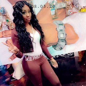 Meet your Posher, Catherine